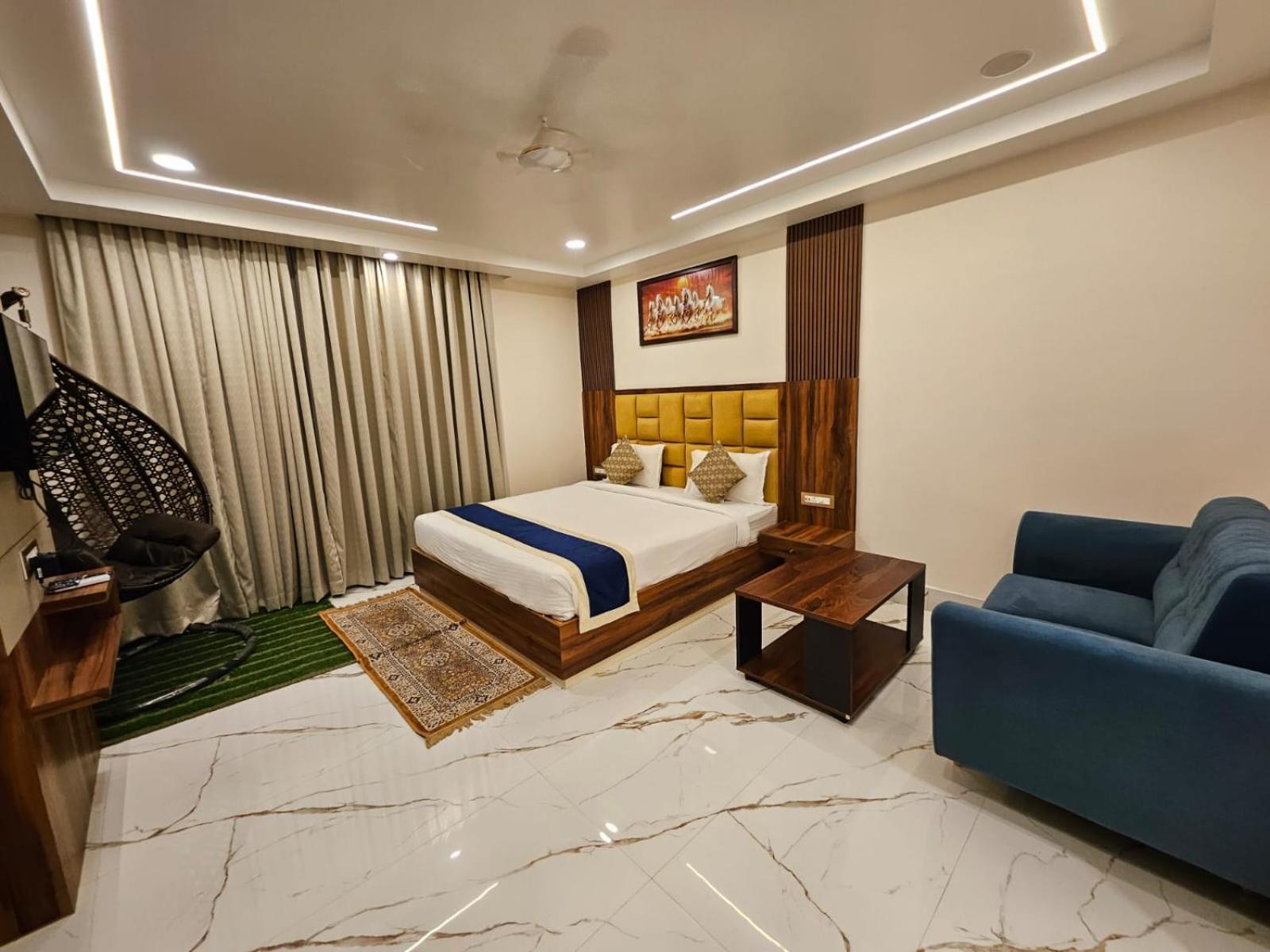 Hotel Maa Laxmi Palace Deoghar Kültér fotó