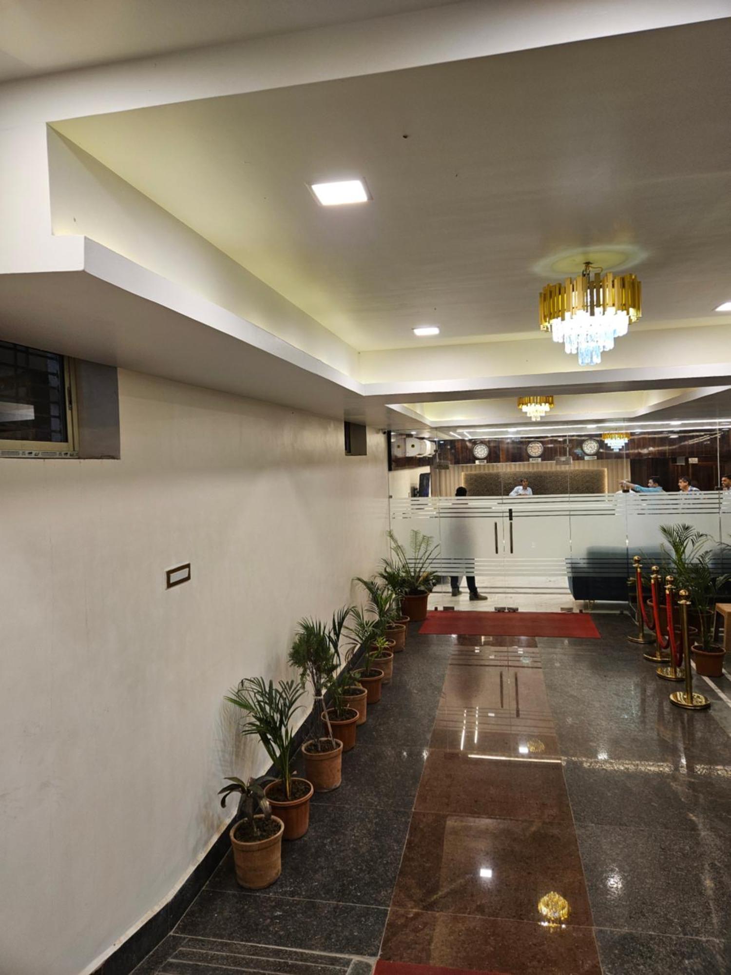 Hotel Maa Laxmi Palace Deoghar Kültér fotó